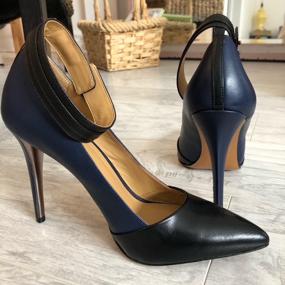 Coach Harbor Mat Calf/Glaze Leather Heel